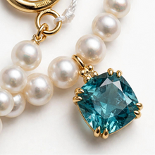 Carica l'immagine nel visualizzatore di Gallery, COLLANA PERLE 4-4,5MM CON TOPAZIO AZZURRO