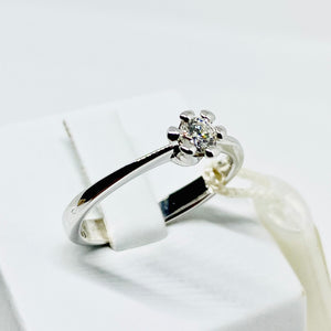 ANELLO CON DIAMANTE